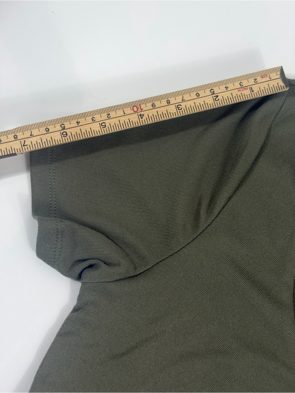 Frankee & Skylarr Olive Green Stretch Knit Top Women’s Large - Picture 5 of 6